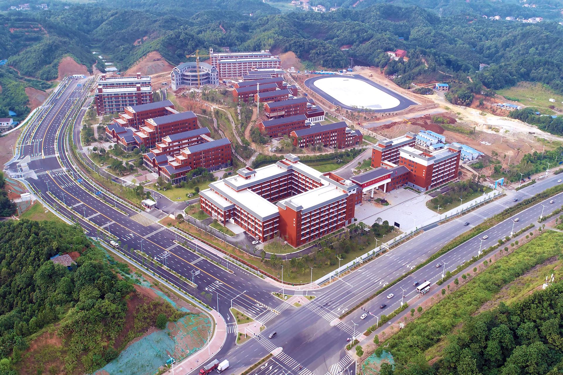 湖南工业大学陶瓷学院